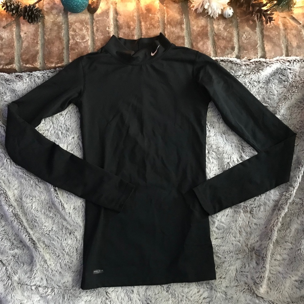 Youth Nike Compression Shirt. DriFit. Size XL.